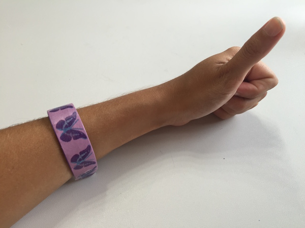 Pulseras con palitos de helado