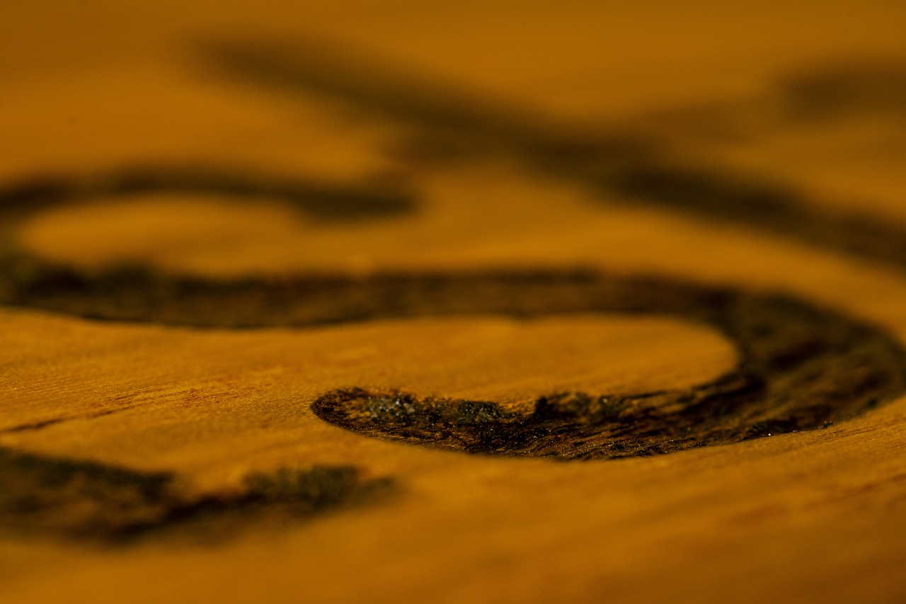 ¿Cuánto rinde 1 litro de barniz para madera?