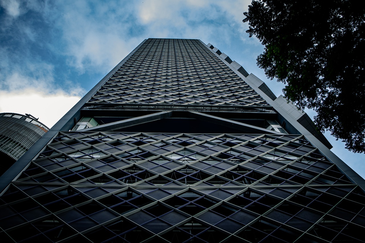 ¿Cuál es la inmobiliaria del banco BBVA?