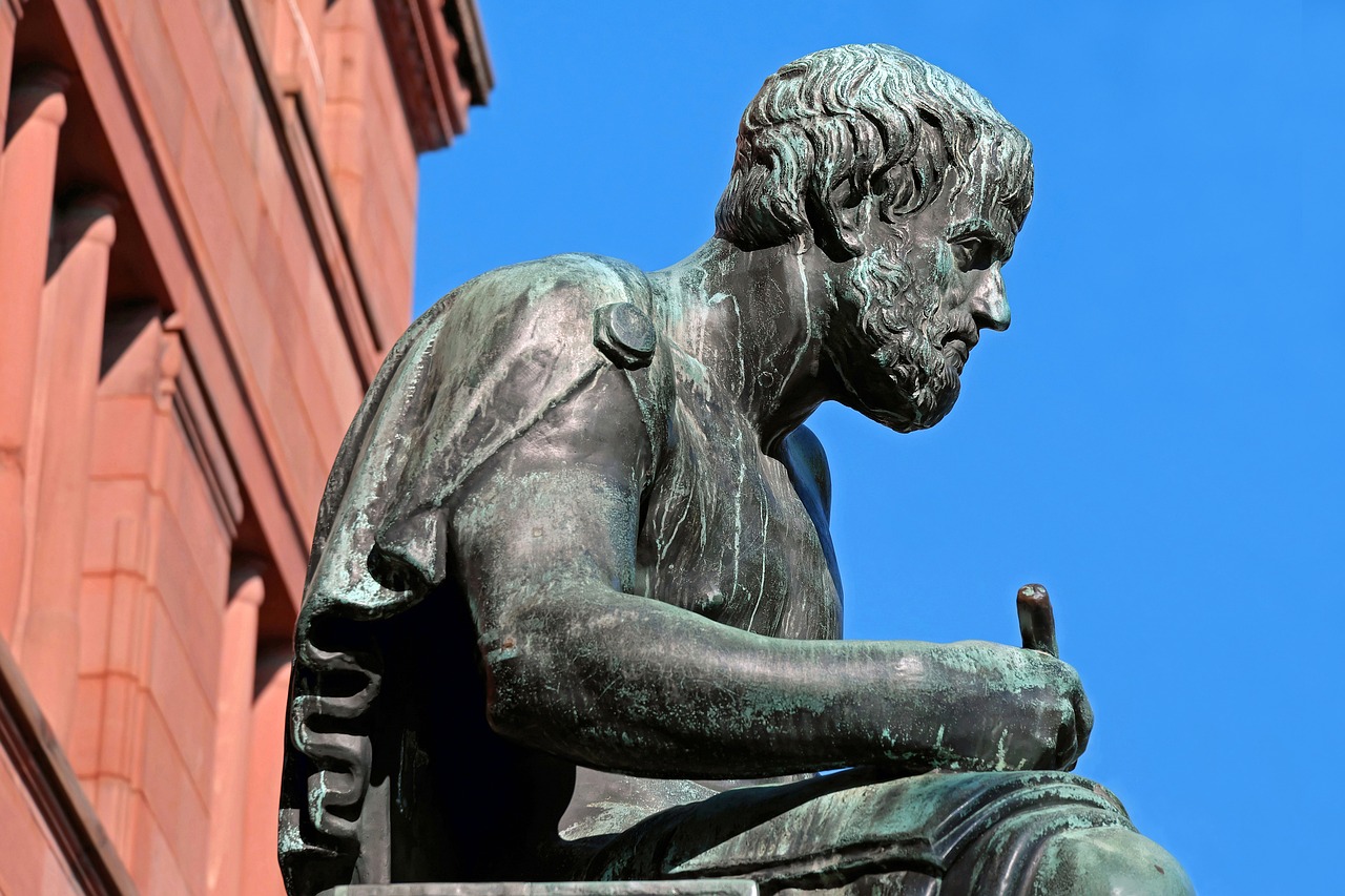 ¿Qué son las formas de las cosas para Aristoteles?