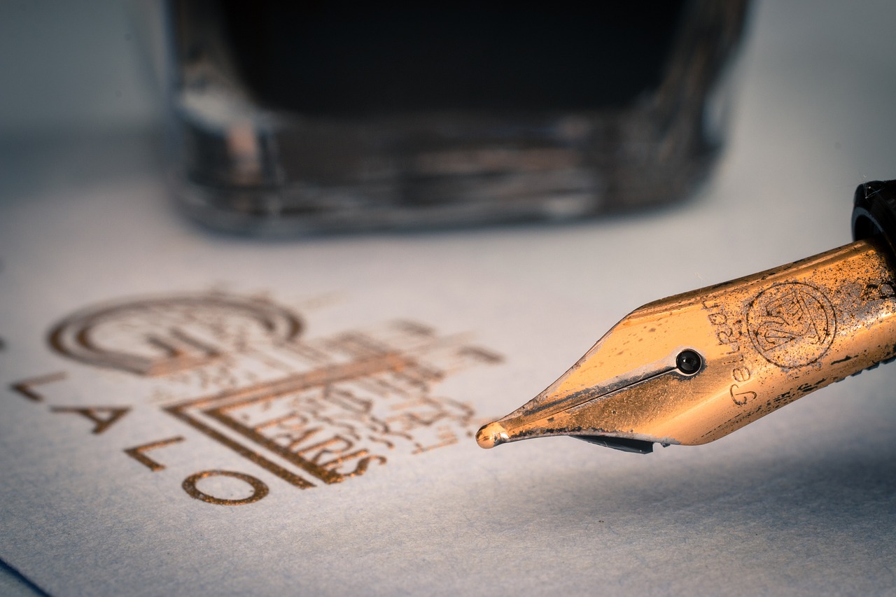 ¿Cómo se llaman los rotuladores para hacer lettering?